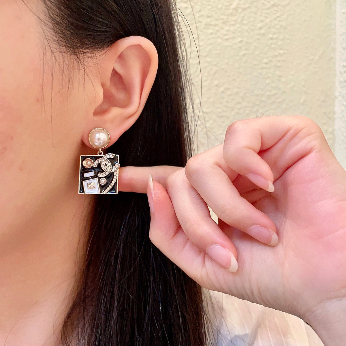 Double-C Emblem Statement Earrings in Polished Metal-Tone – Design 005 front product view