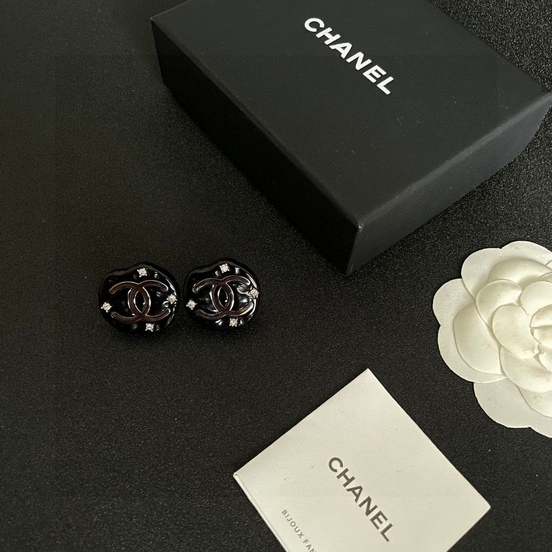 Double-C Emblem Crystal-Accent Stud Earrings – Design 058 close-up detail
