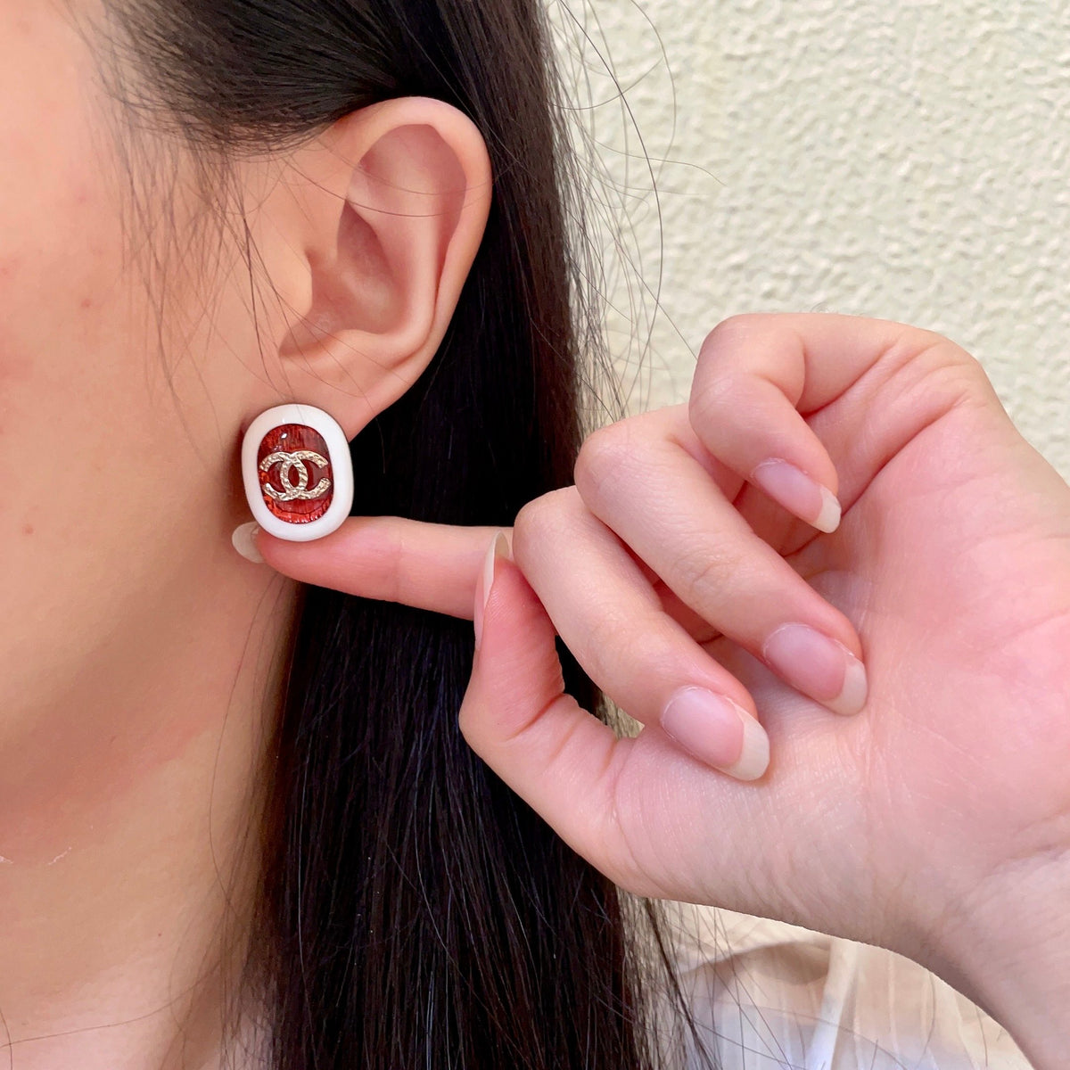Double-C Emblem Stud Earrings in Polished Metal-Tone – Design 070 front product view