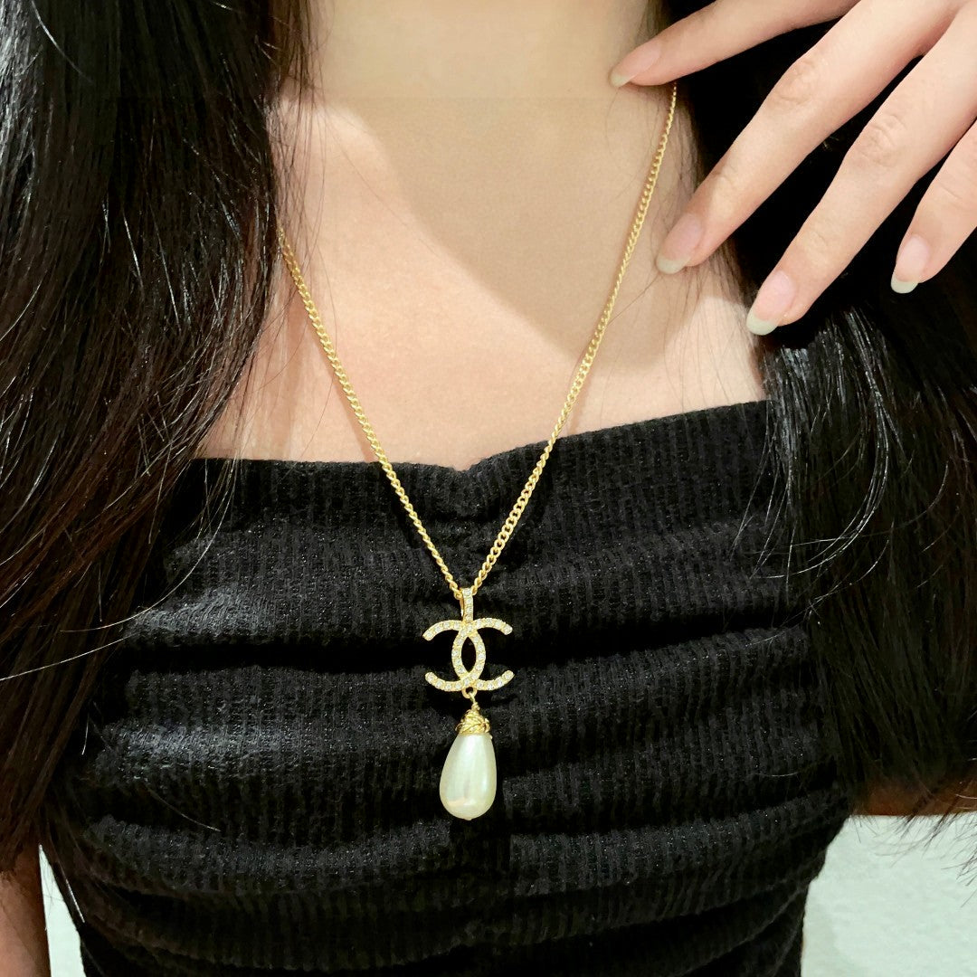Double-C Emblem Pearl-Detail Pendant Necklace – Pearl Detail – Design 023 main product view