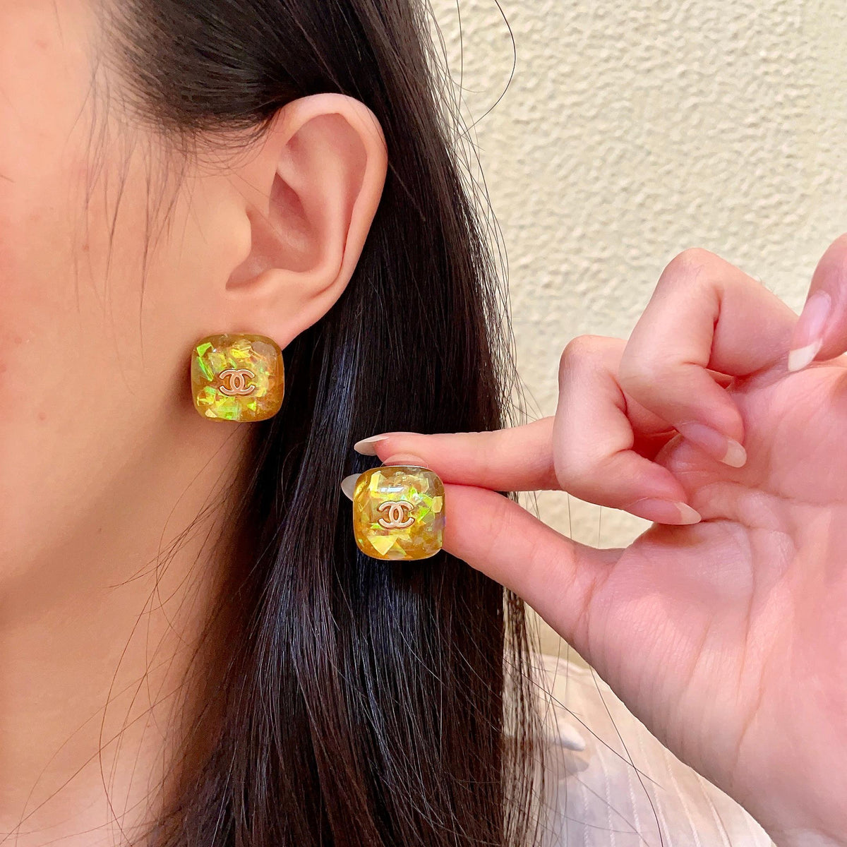 Double-C Emblem Stud Earrings in Polished Metal-Tone – Design 101 main product view