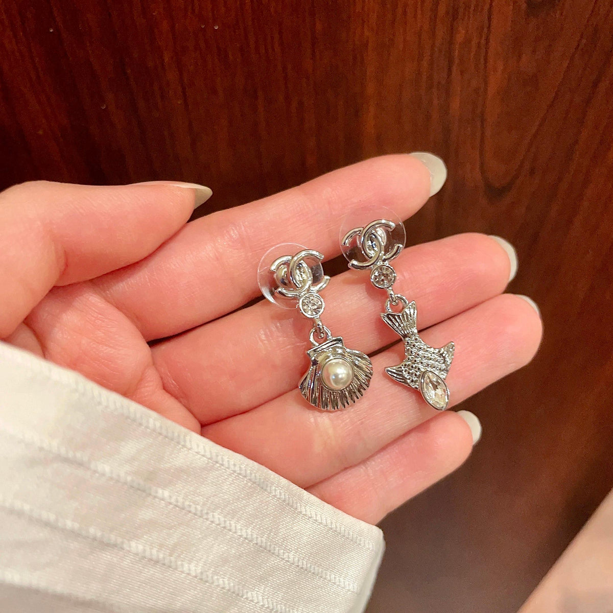 Double-C Emblem Statement Earrings in Polished Metal-Tone – Design 002 side detail
