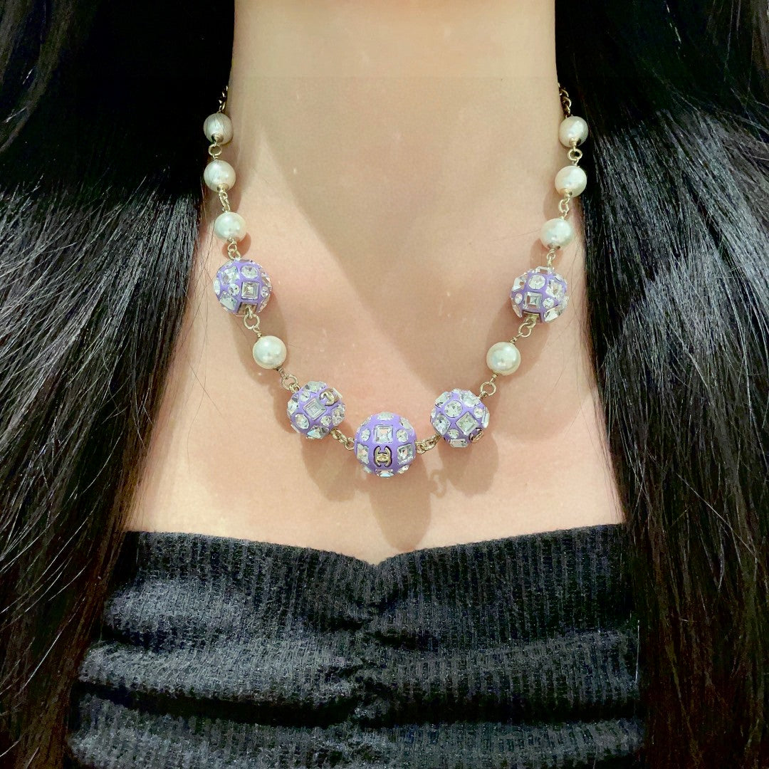 Double-C Emblem Pearl-Detail Pendant Necklace – Pearl Detail – Design 049 detail view