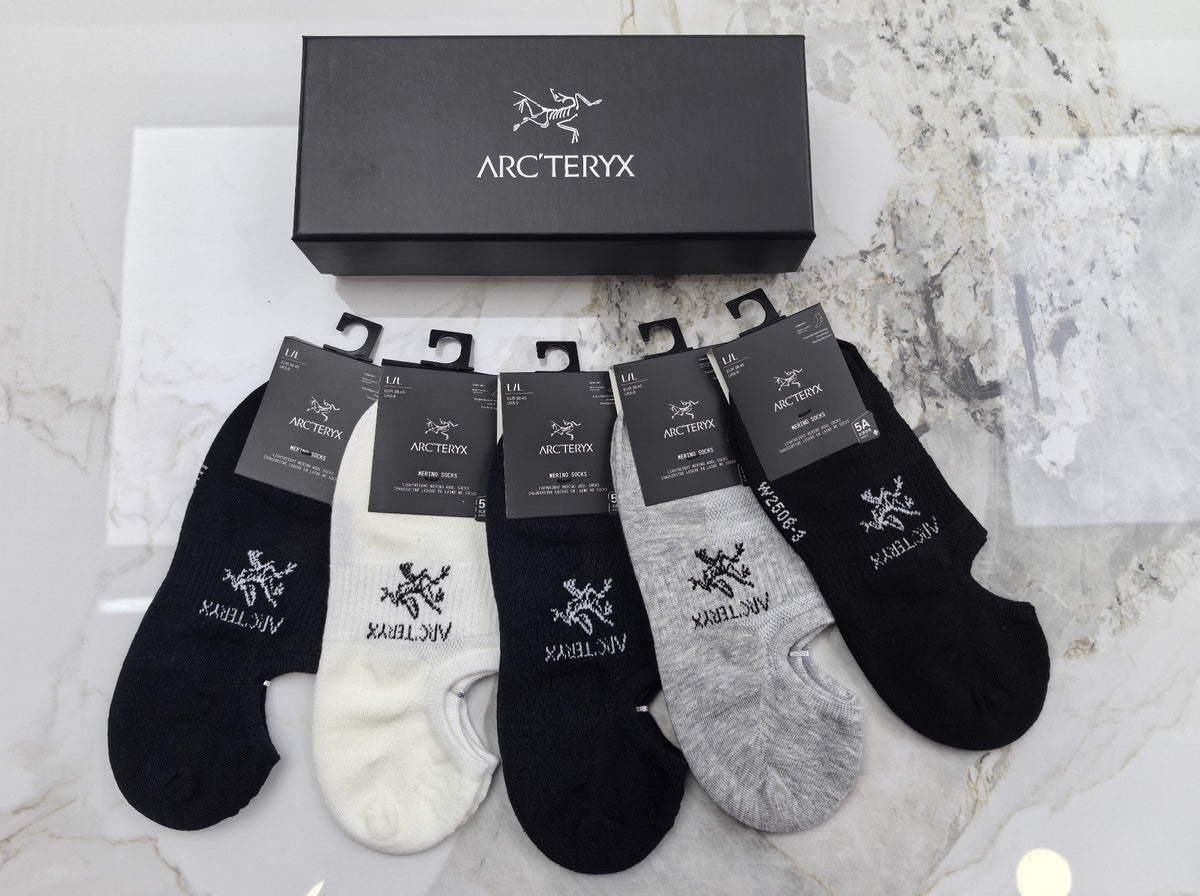 Arc'teryx Cotton Mixed Neutral Logo Detail No-Show Socks
