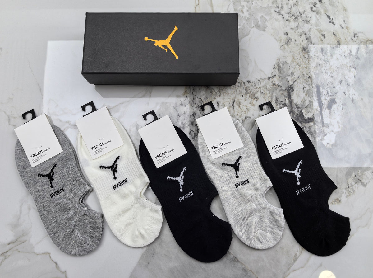 Air Jordan Cotton Mixed Neutral Logo Detail No-Show Socks