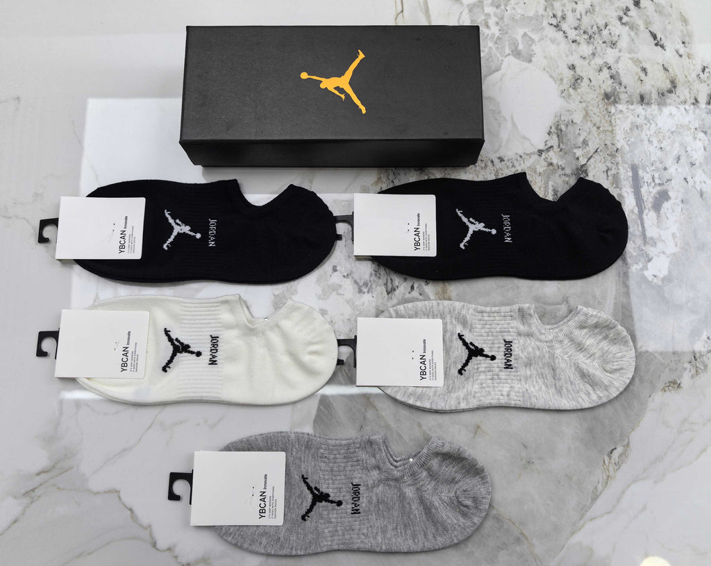 Air Jordan Cotton Mixed Neutral Logo Detail No-Show Socks