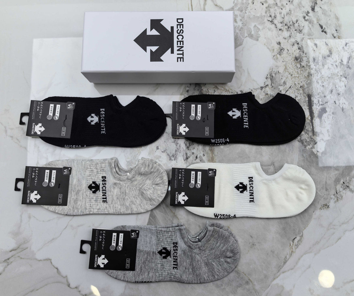 Descente Cotton Mixed Neutral Logo Detail No-Show Socks