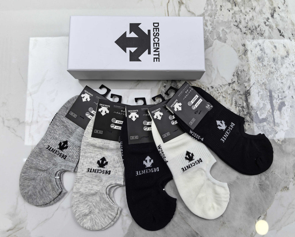 Descente Cotton Mixed Neutral Logo Detail No-Show Socks