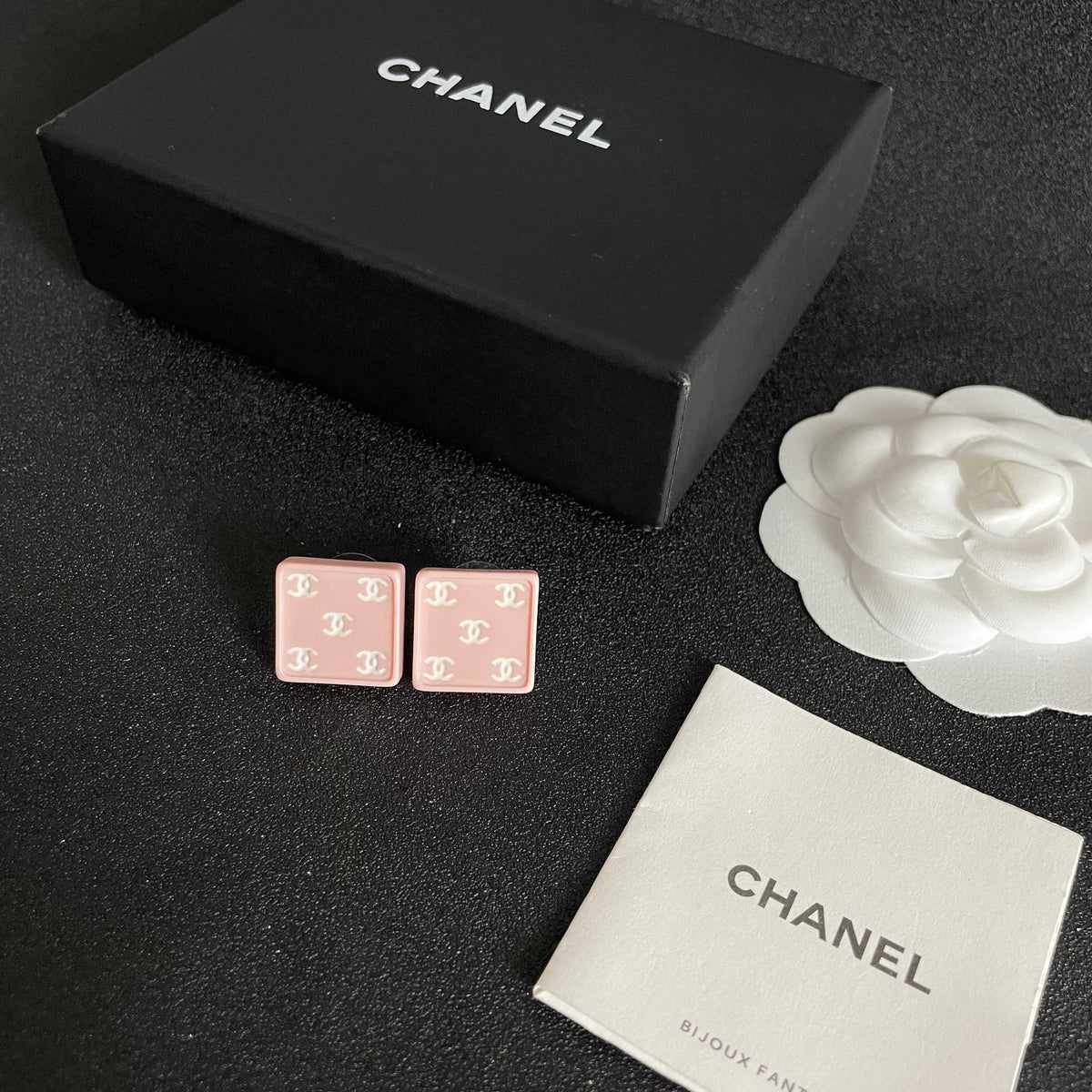 Double-C Emblem Stud Earrings in Polished Metal-Tone – Design 229 close-up detail