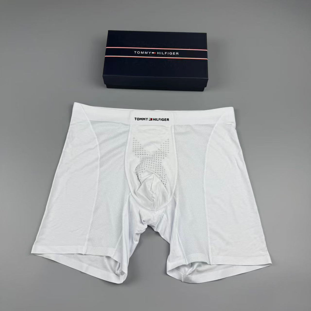 Tommy Hilfiger Clean Logo Waistbands Men's Boxer Briefs - 3-Piece Box