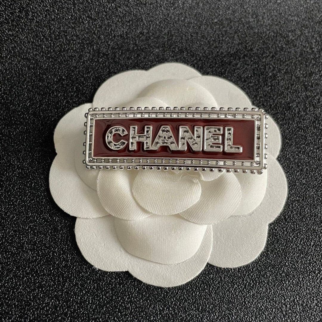 Letter Hair Clip – Design 007 front product view