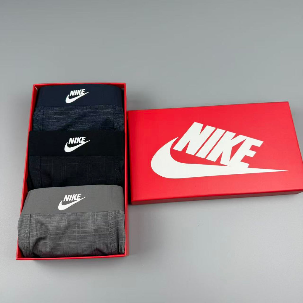 Nike Small Sport-Logo Details Men's Boxer Briefs - 3-Piece Box