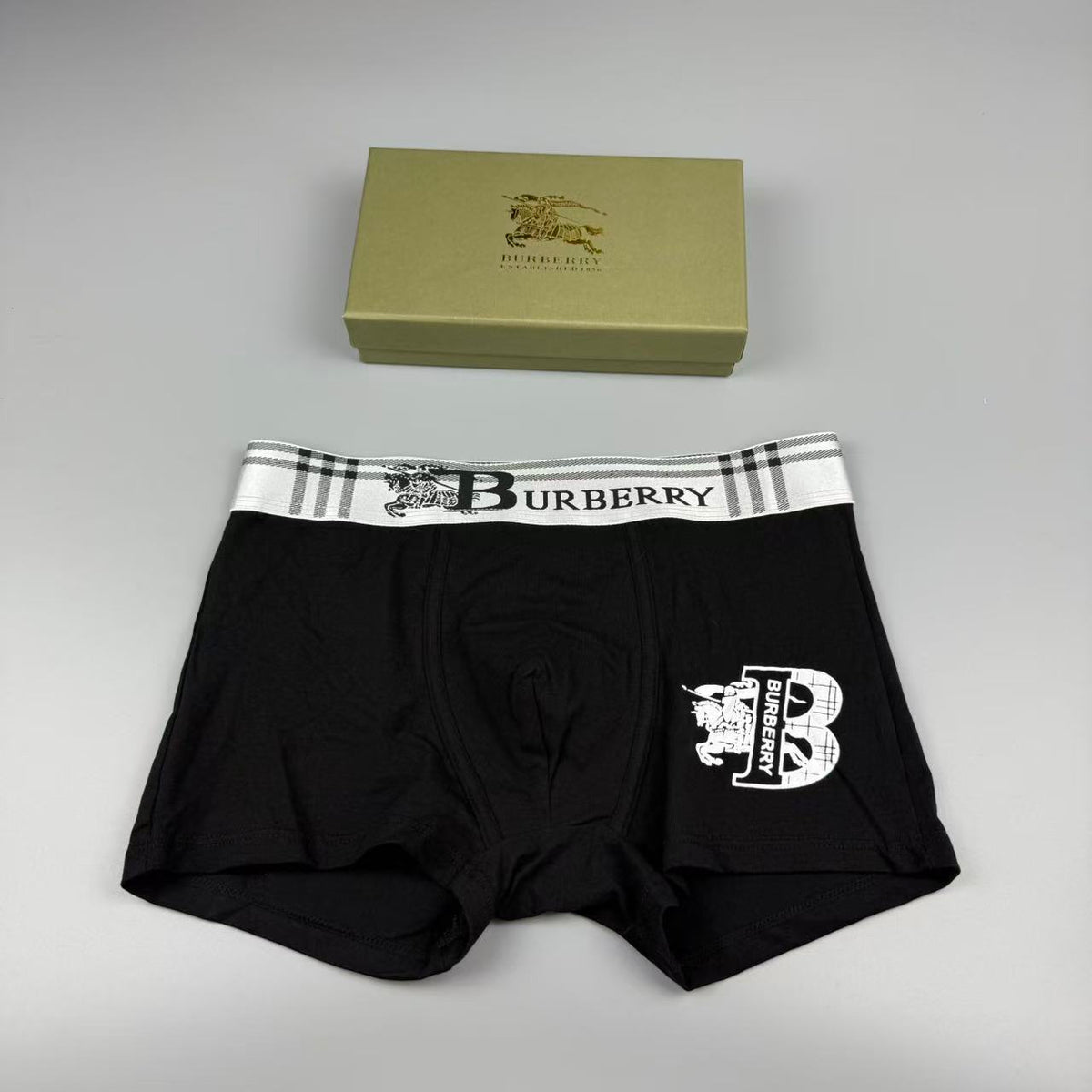 Burberry Cotton Visible Colour, Waistband And Emblem Details Men's Boxer Briefs - 3-Piece Box