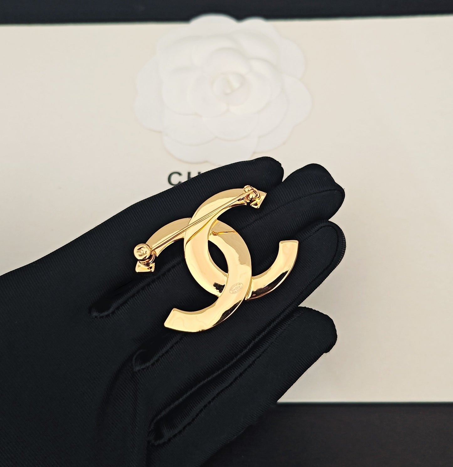 Signature Emblem Brooch in Gold-Tone – Design 003 detail view