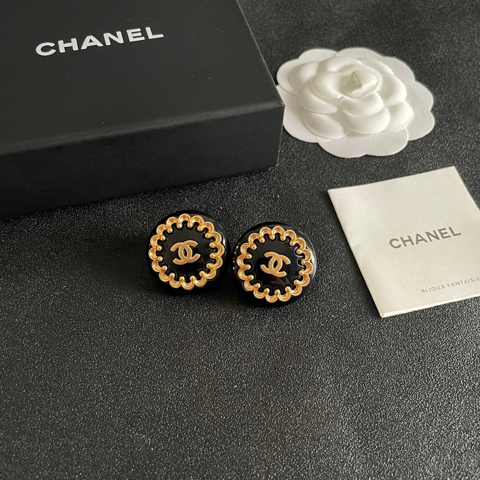 Double-C Emblem Stud Earrings in Polished Metal-Tone – Design 062 styled product view