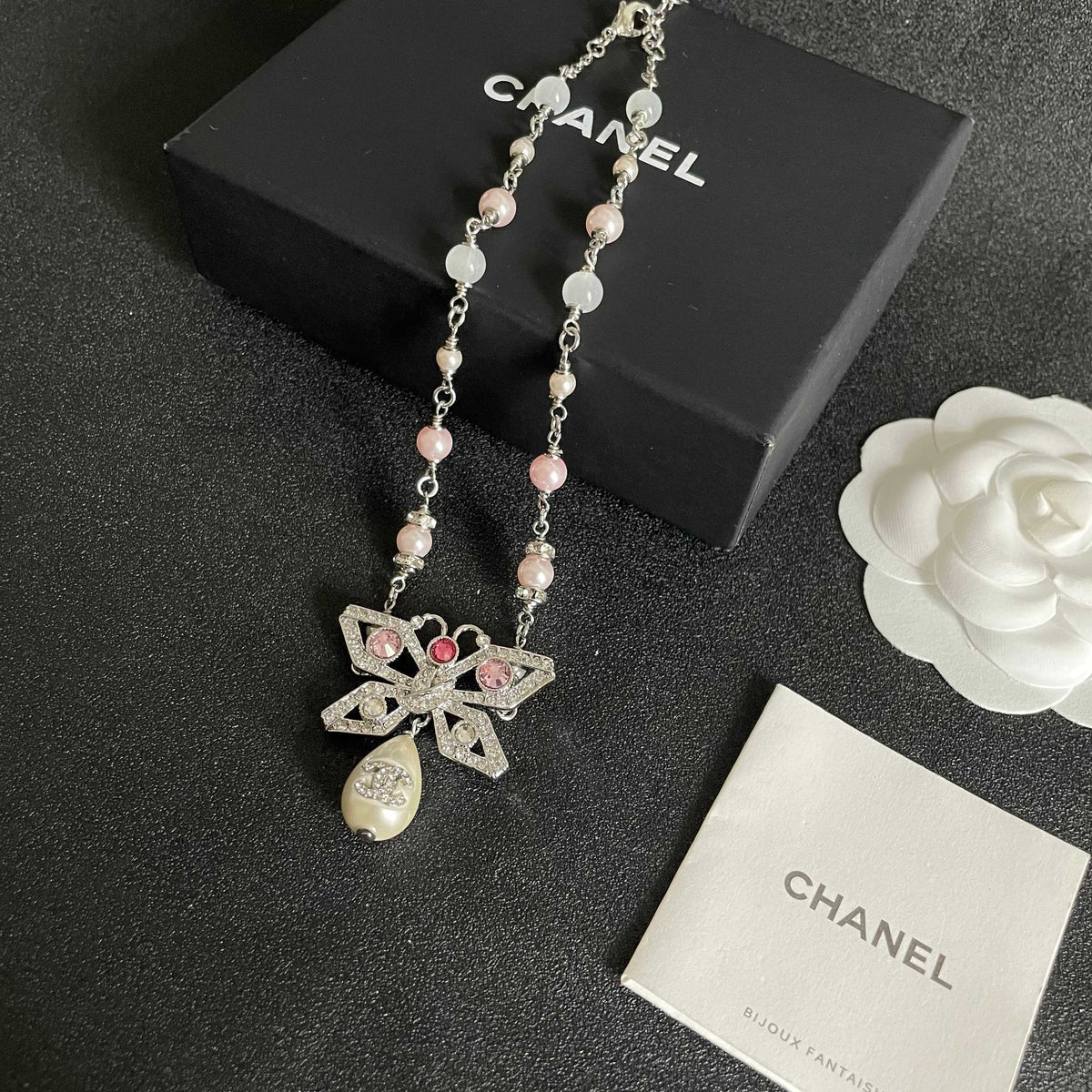 Double-C Emblem Pearl-Detail Pendant Necklace – Pearl Detail – Design 019 close-up detail