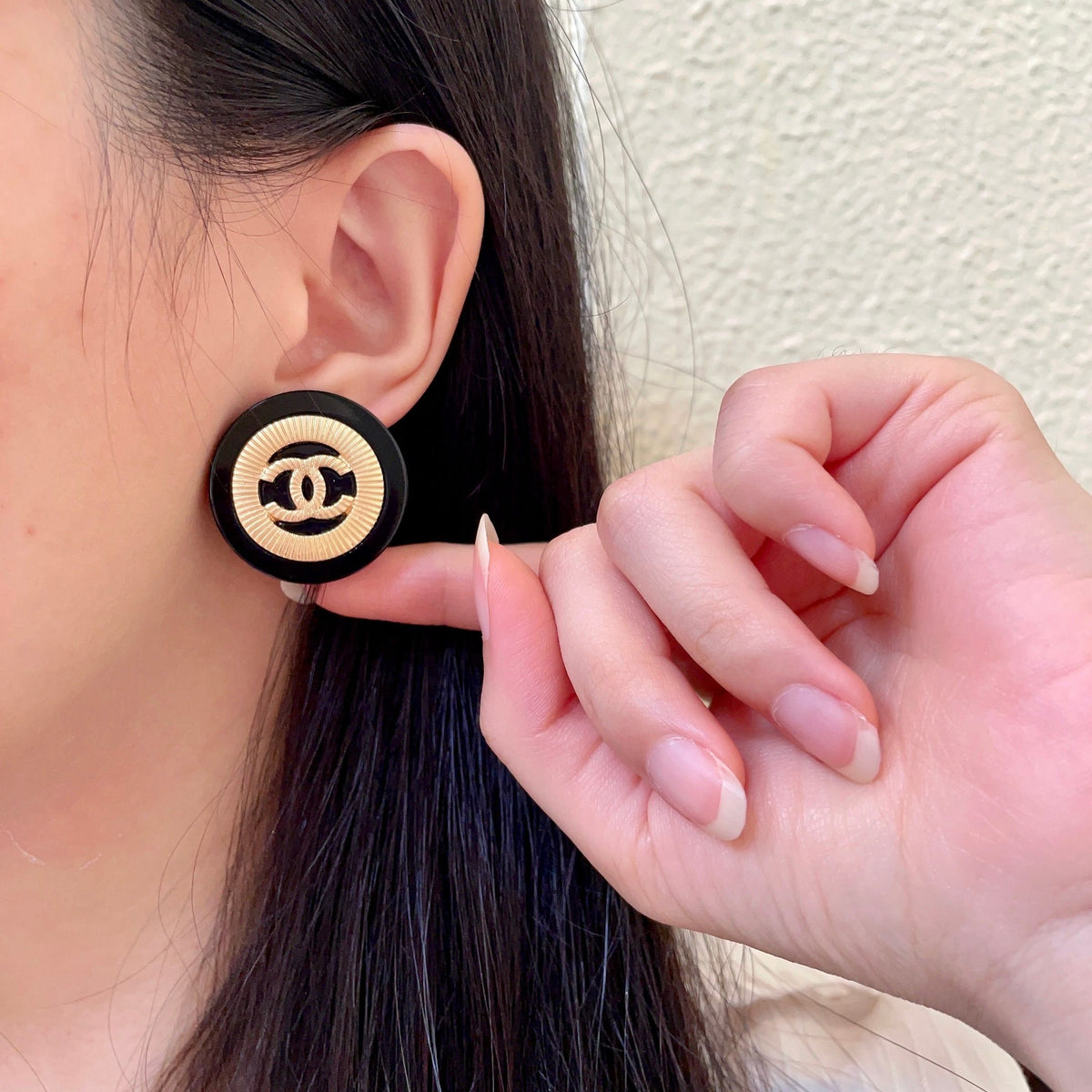 Double-C Emblem Stud Earrings in Polished Metal-Tone – Design 010 front product view