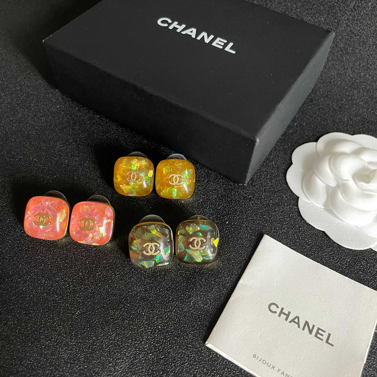 Double-C Emblem Stud Earrings in Polished Metal-Tone – Design 102 side detail