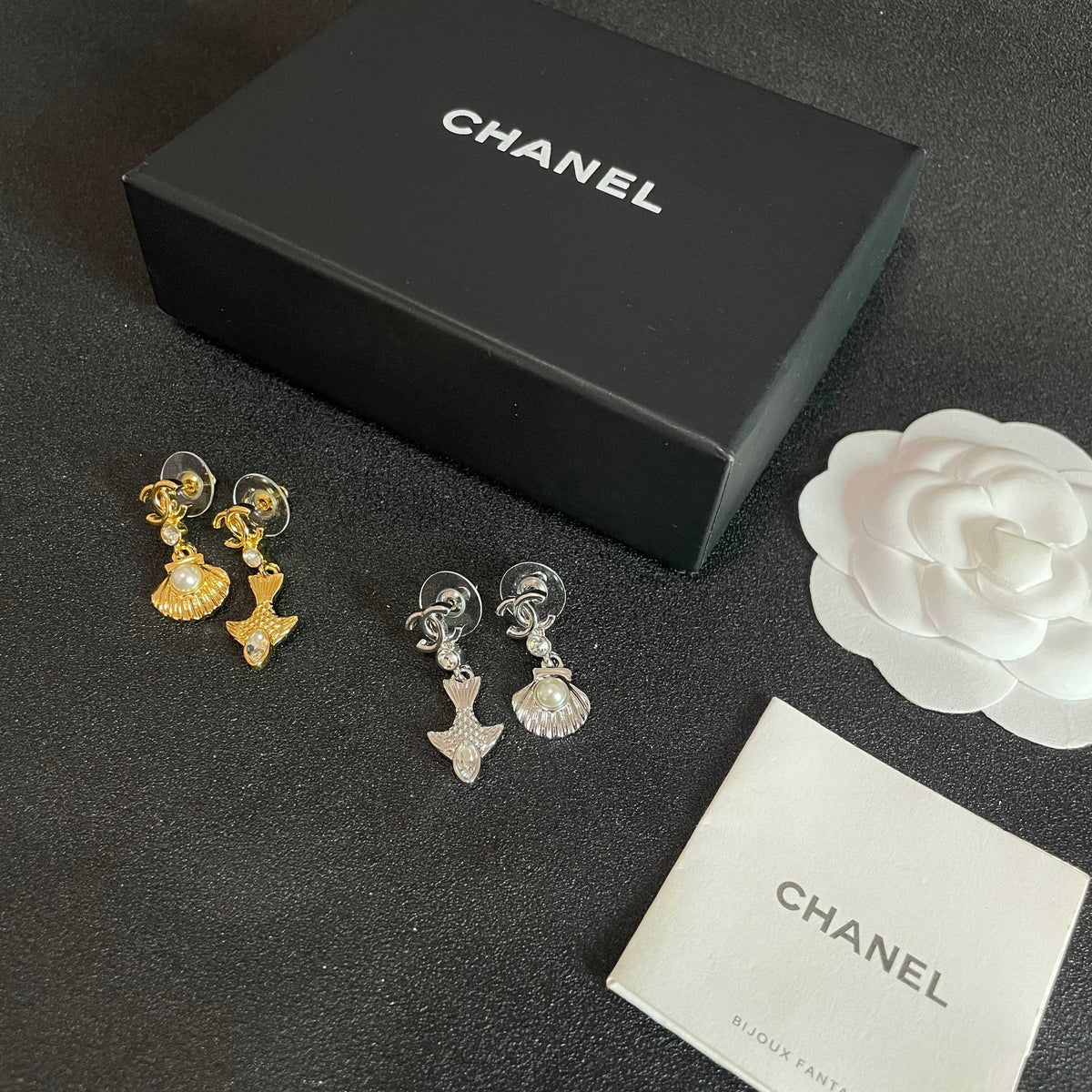 Double-C Emblem Statement Earrings in Polished Metal-Tone – Design 001 side detail