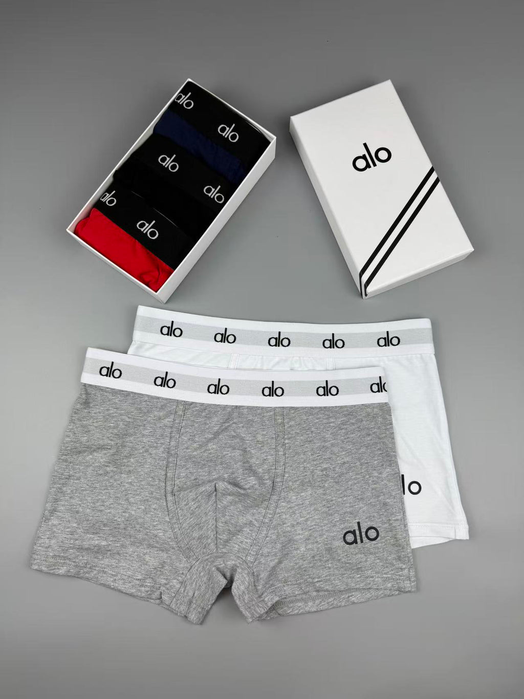 Alo Cotton Visible Colour, Waistband And Emblem Details Men's Boxer Briefs - 3-Piece Box