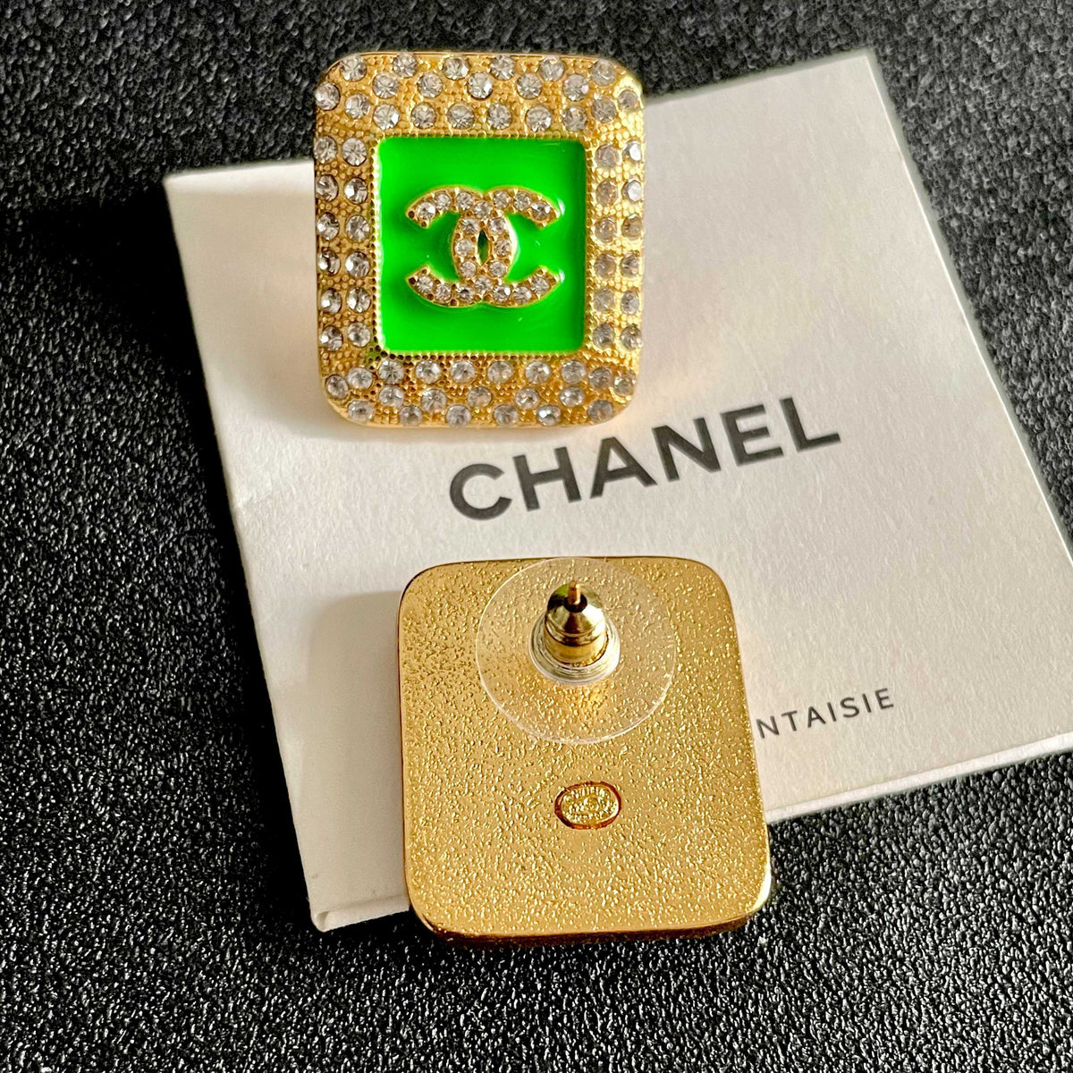 Double-C Emblem Crystal-Accent Stud Earrings – Design 025 main product view