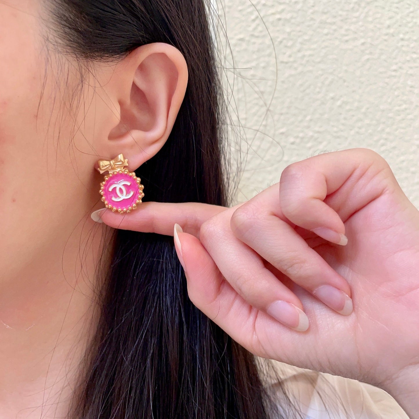Double-C Emblem Stud Earrings in Polished Metal-Tone – Design 207 front product view