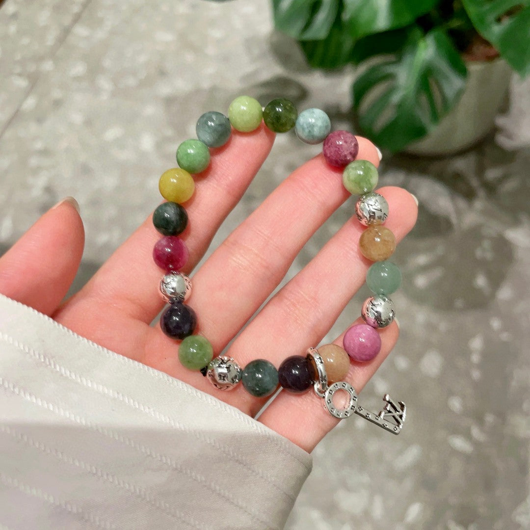 Letter Emblem Bracelet in Polished Metal-Tone – Pearl Detail – Design 003 detail view