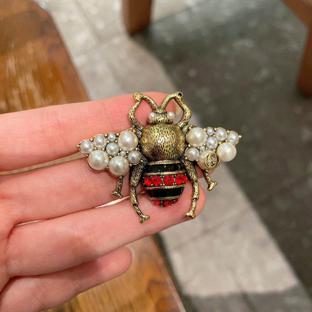 Geometric Emblem Brooch in Polished Metal-Tone – Design 003 side detail