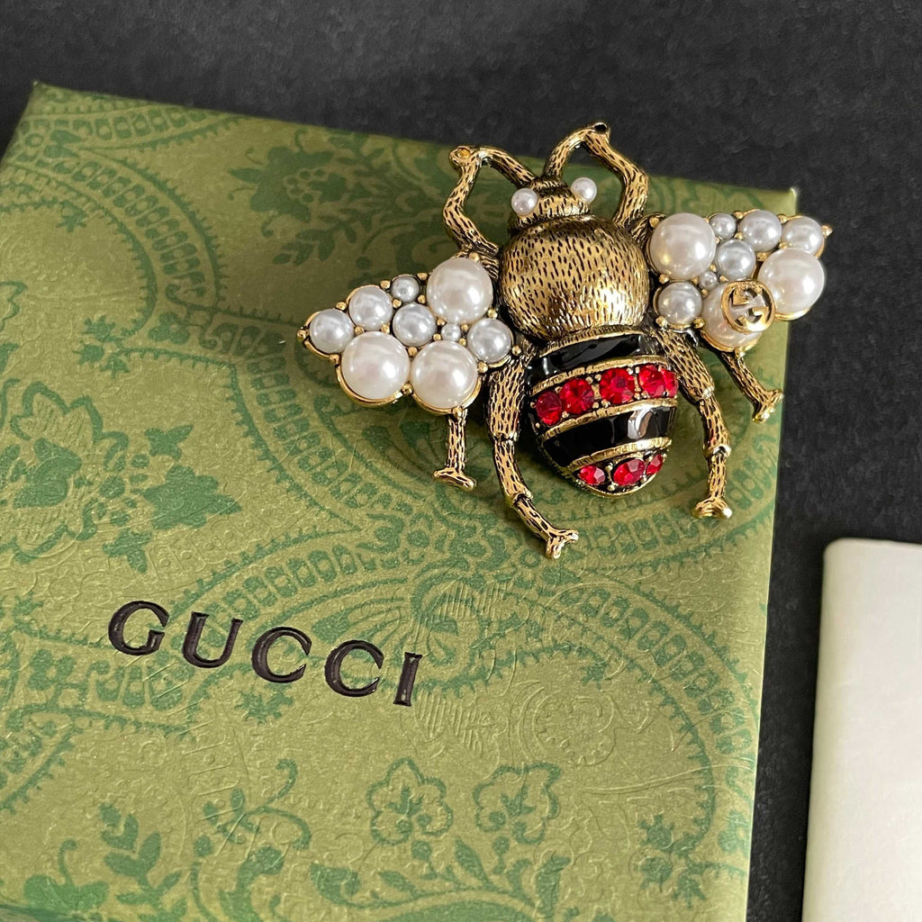 Geometric Emblem Brooch in Polished Metal-Tone – Design 003 detail view