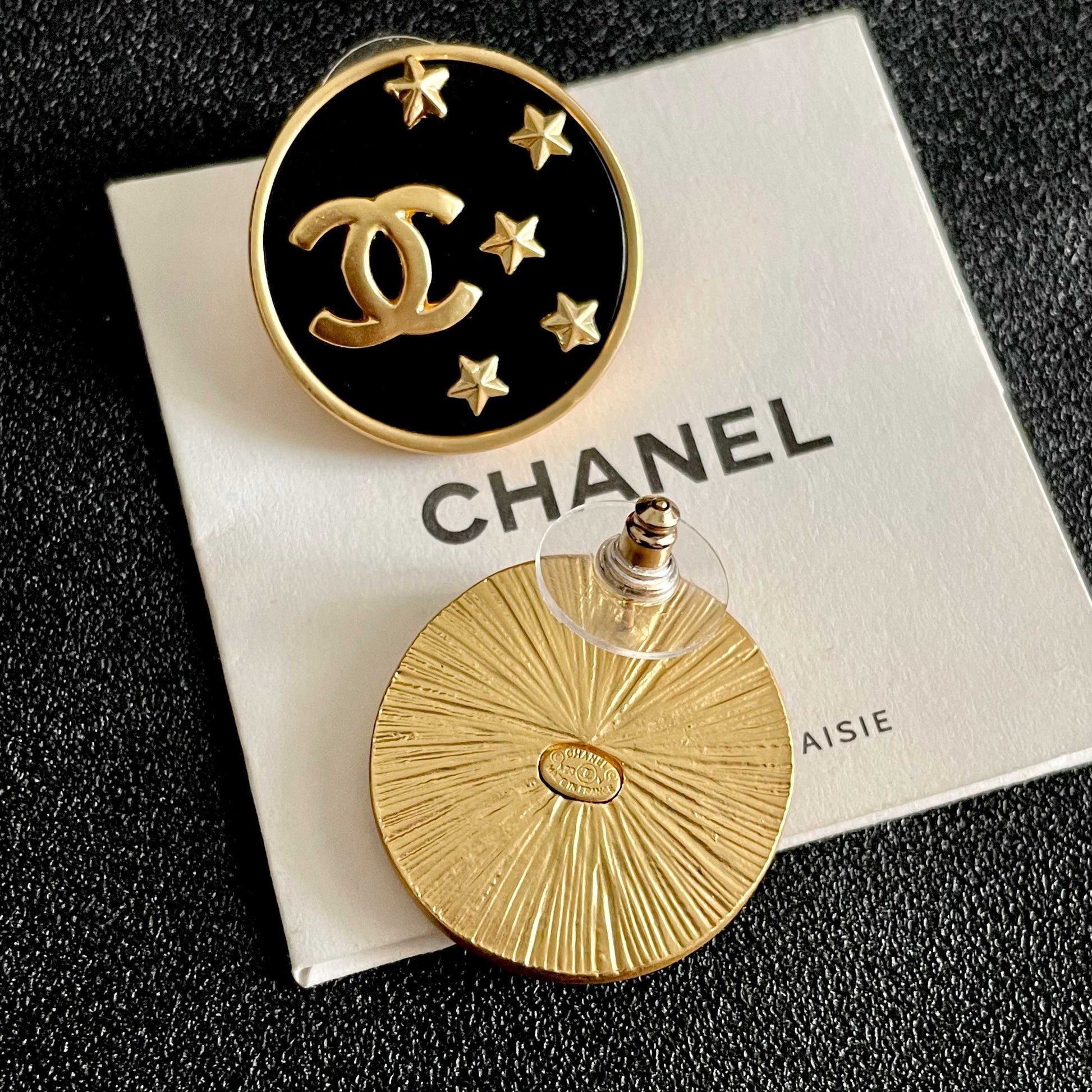 Double-C Emblem Stud Earrings in Polished Metal-Tone – Star Detail – Design 007 main product view