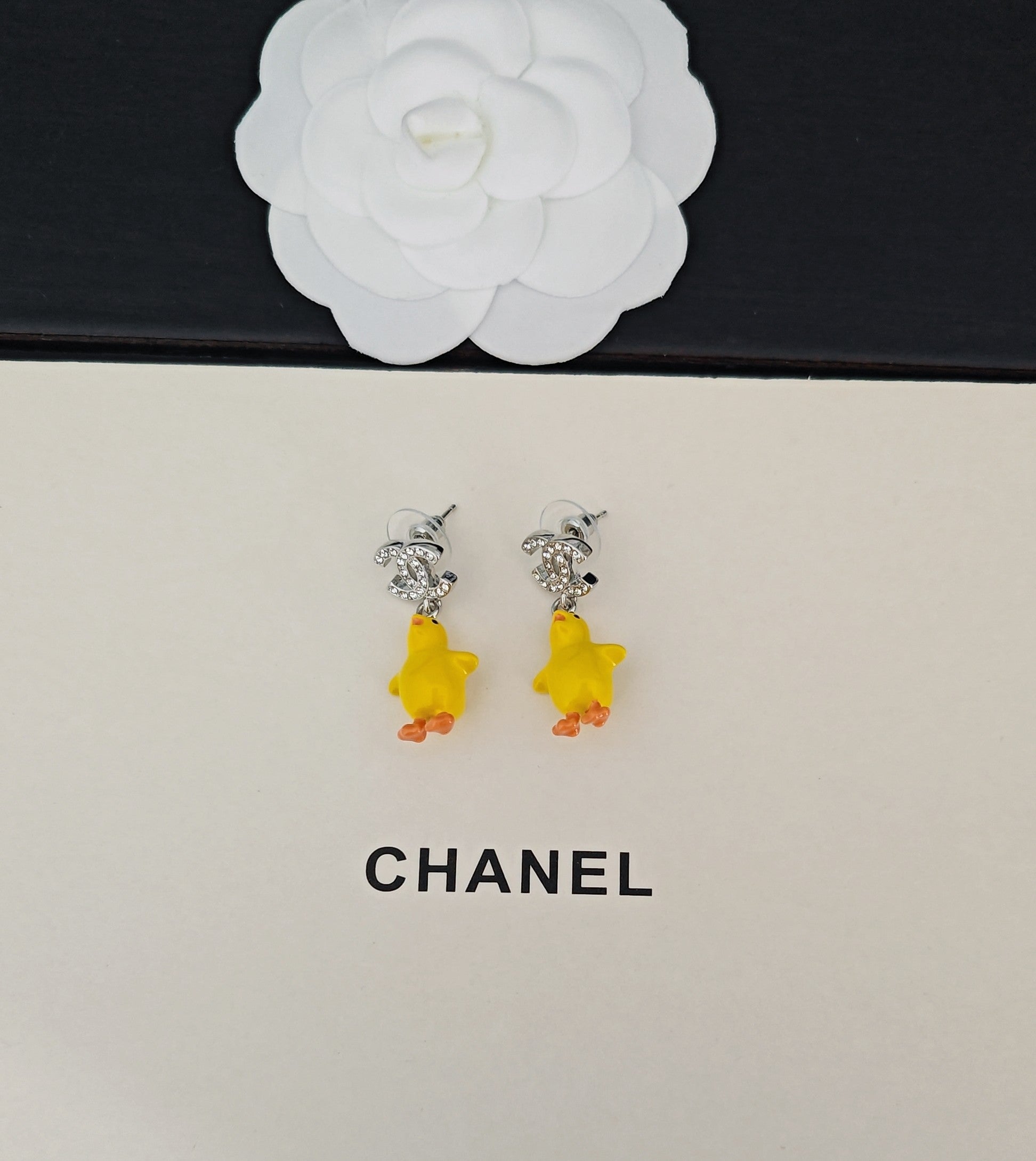 Duck Statement Earrings in Gold-Tone – Design 004 side detail