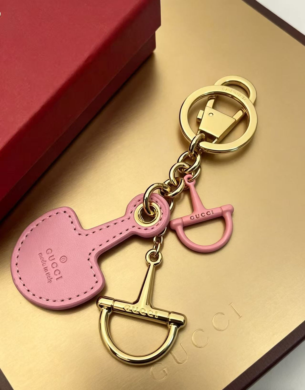 Horsebit Keychain in Polished Metal-Tone – Horsebit Detail close-up detail