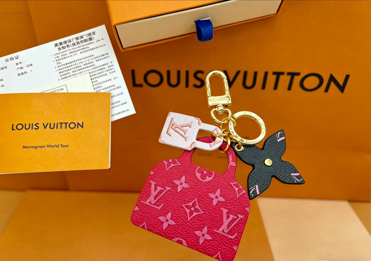 Letter Emblem Keychain – Red Detail detail view