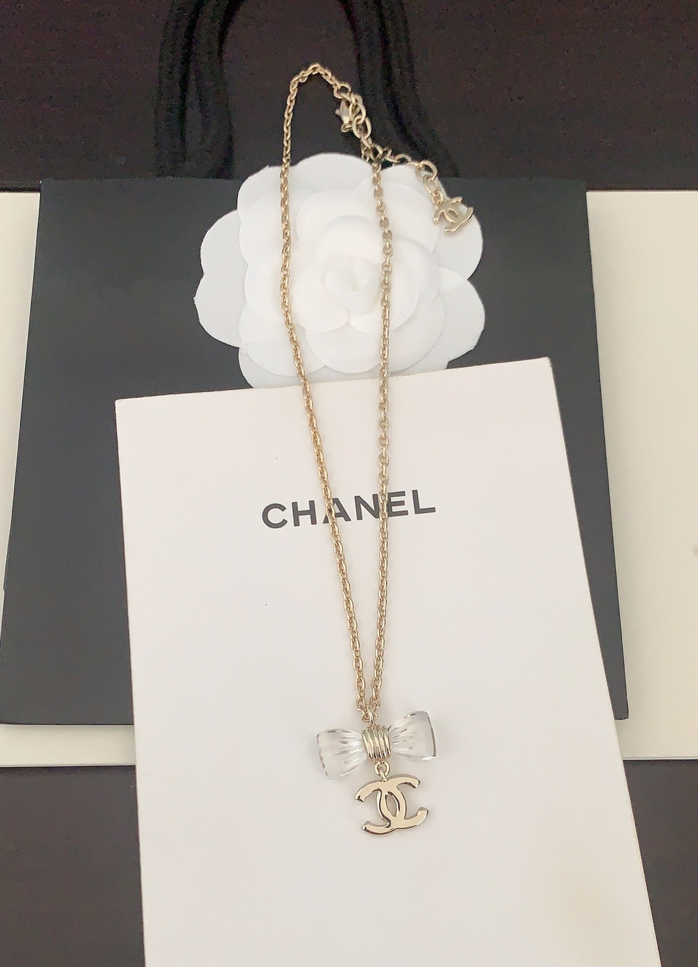 Bow Pendant Necklace in Gold-Tone – Design 009 detail view