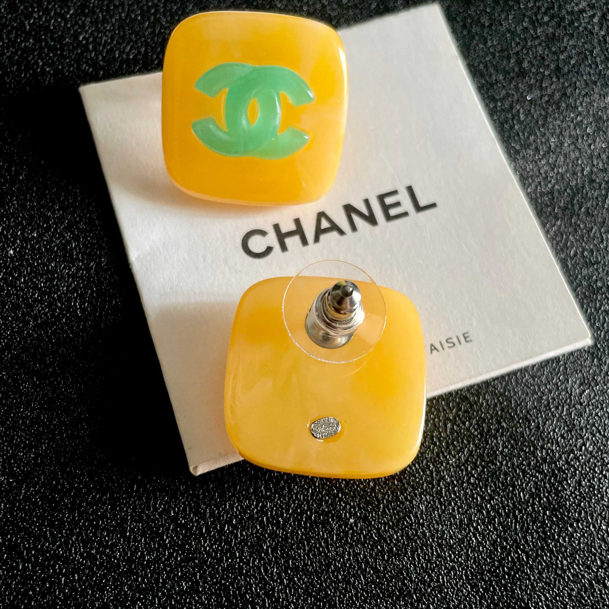 Double-C Emblem Stud Earrings in Polished Metal-Tone – Design 021 main product view