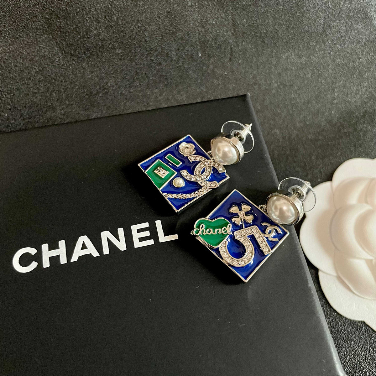 Double-C Emblem Statement Earrings in Polished Metal-Tone – Design 004 detail view