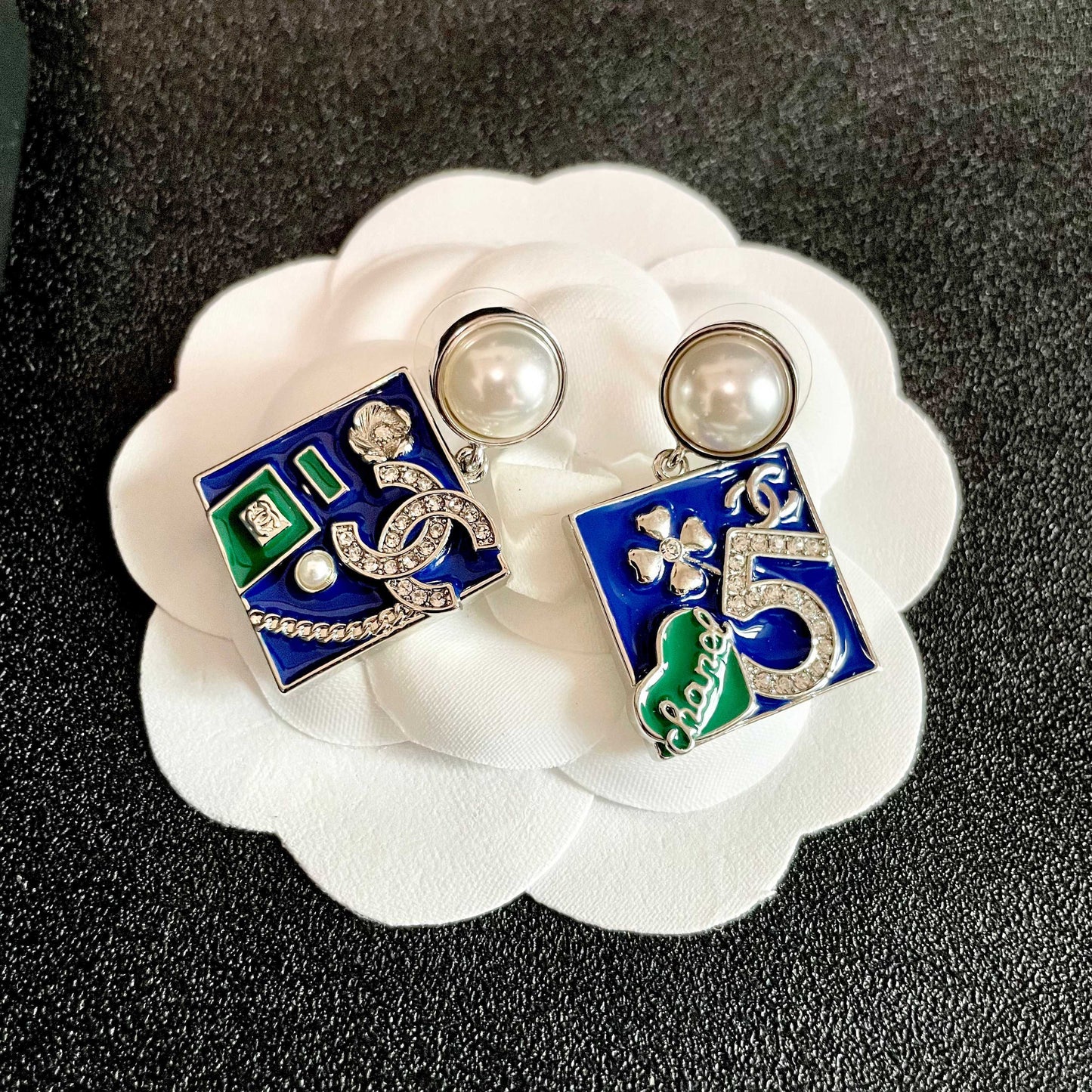 Double-C Emblem Statement Earrings in Polished Metal-Tone – Design 004 front product view