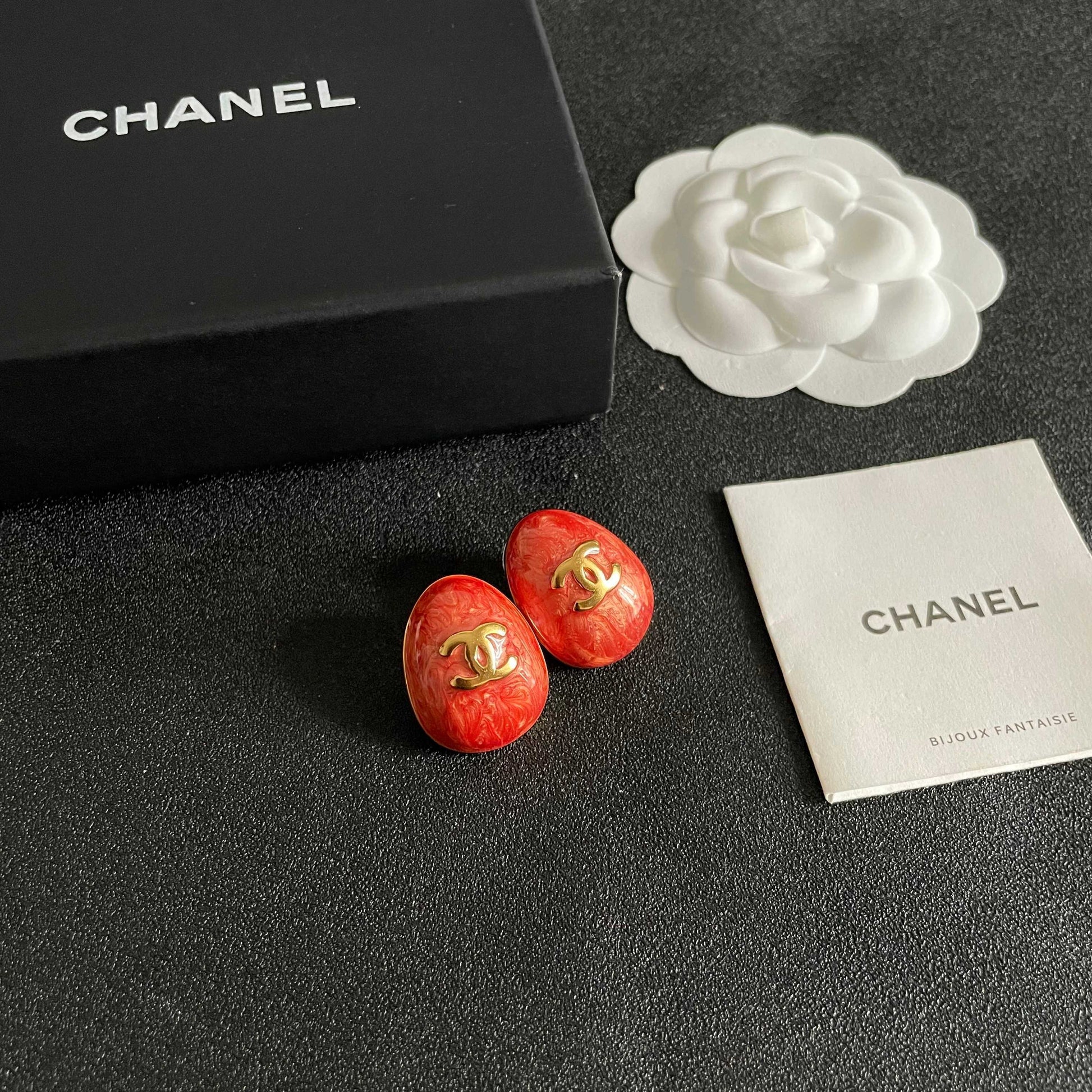 Double-C Emblem Stud Earrings in Polished Metal-Tone – Design 018 styled product view