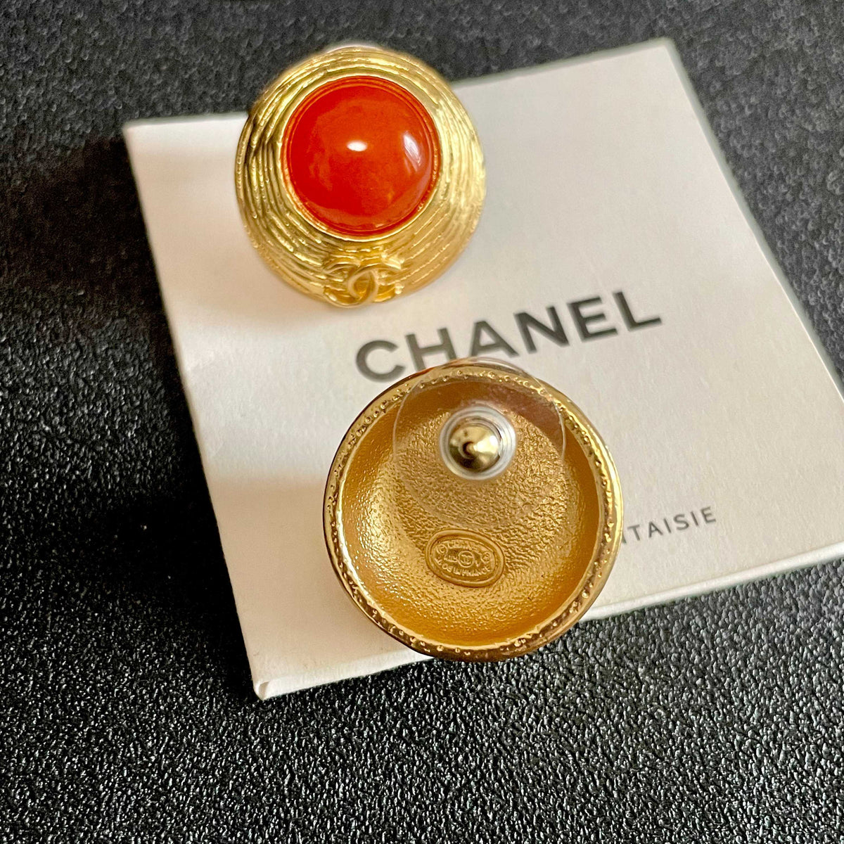 Double-C Emblem Stud Earrings in Polished Metal-Tone – Design 016 main product view