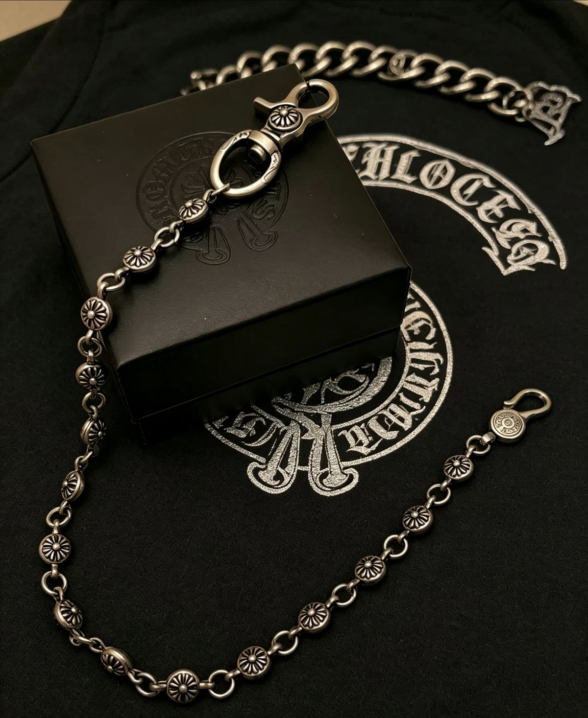 Floral Cross Multi-Use Chain Accessory – Design 03 detail view