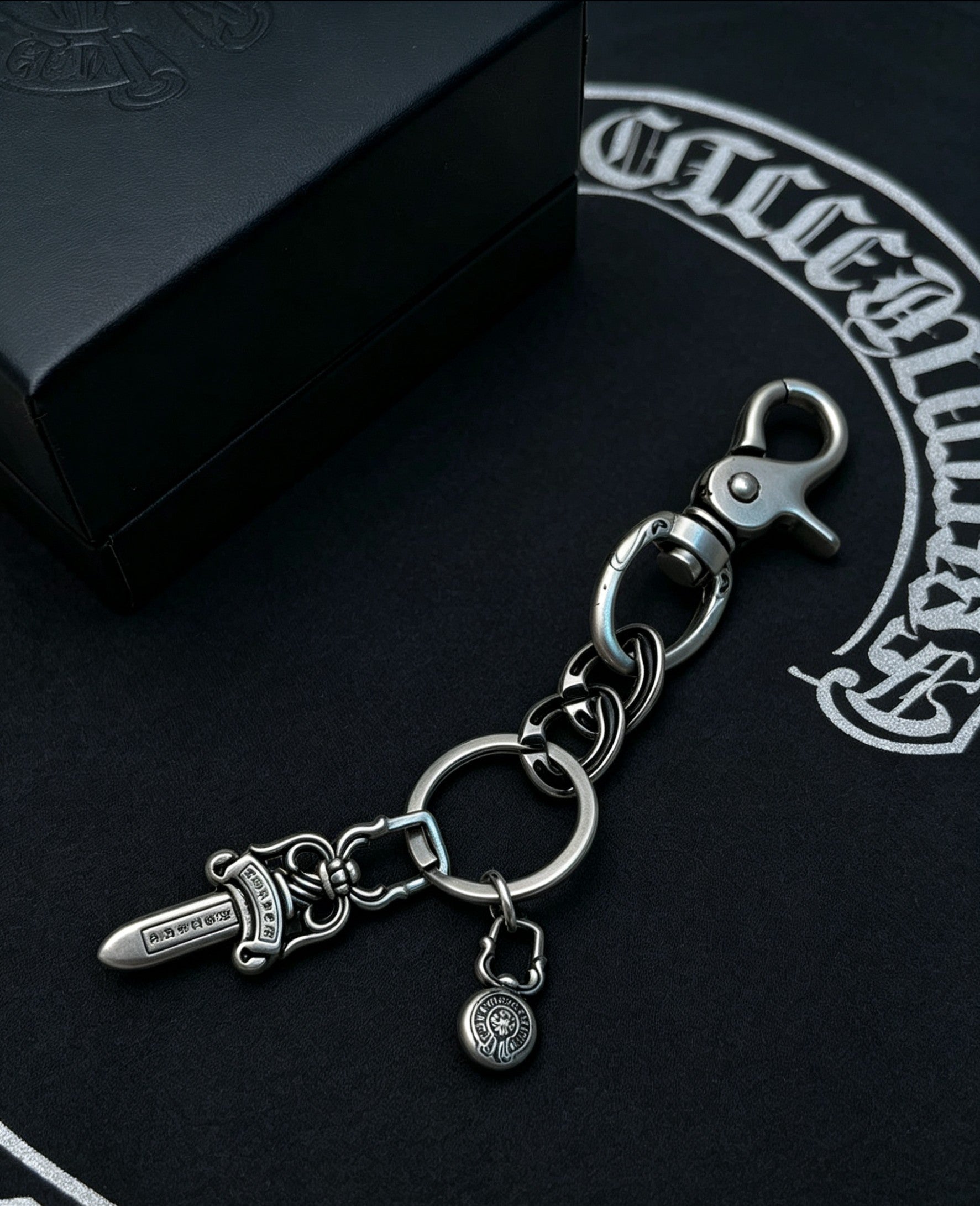 Dagger Multi-Use Chain Accessory – Dagger Detail – Design 02 detail view