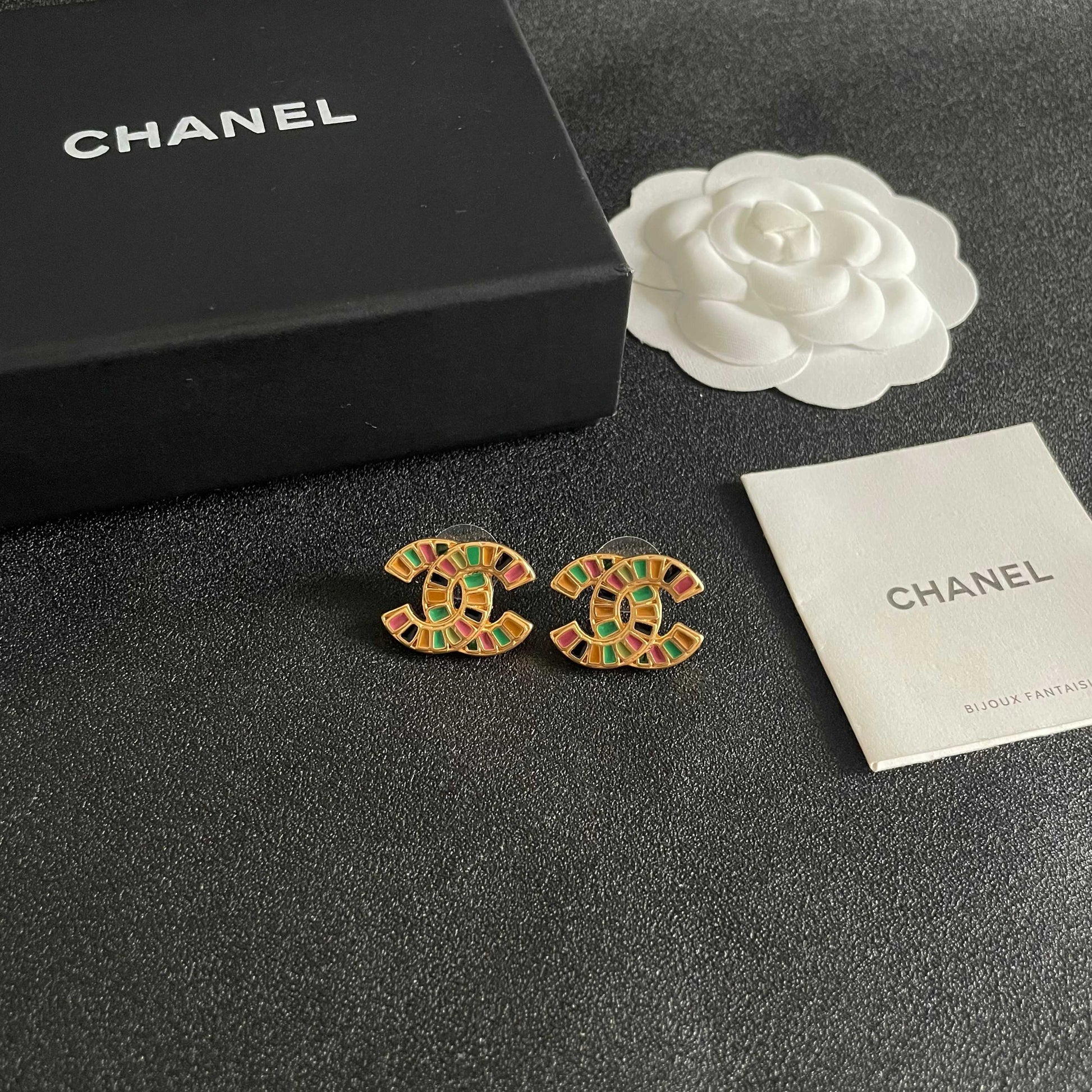 Double-C Emblem Stud Earrings in Polished Metal-Tone – Design 180 styled product view