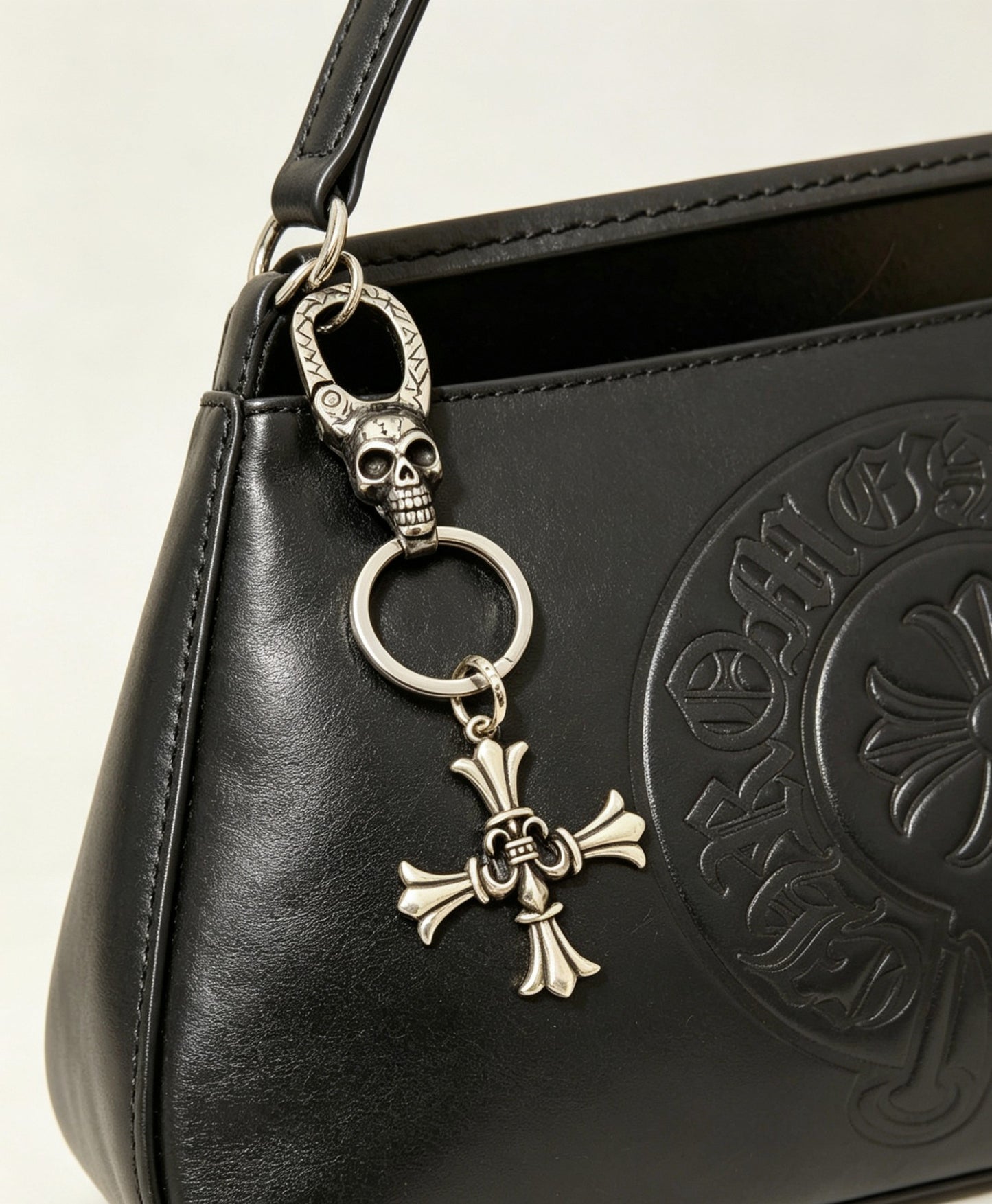 Cross Keychain in Antique Silver-Tone – Design 03 main product view