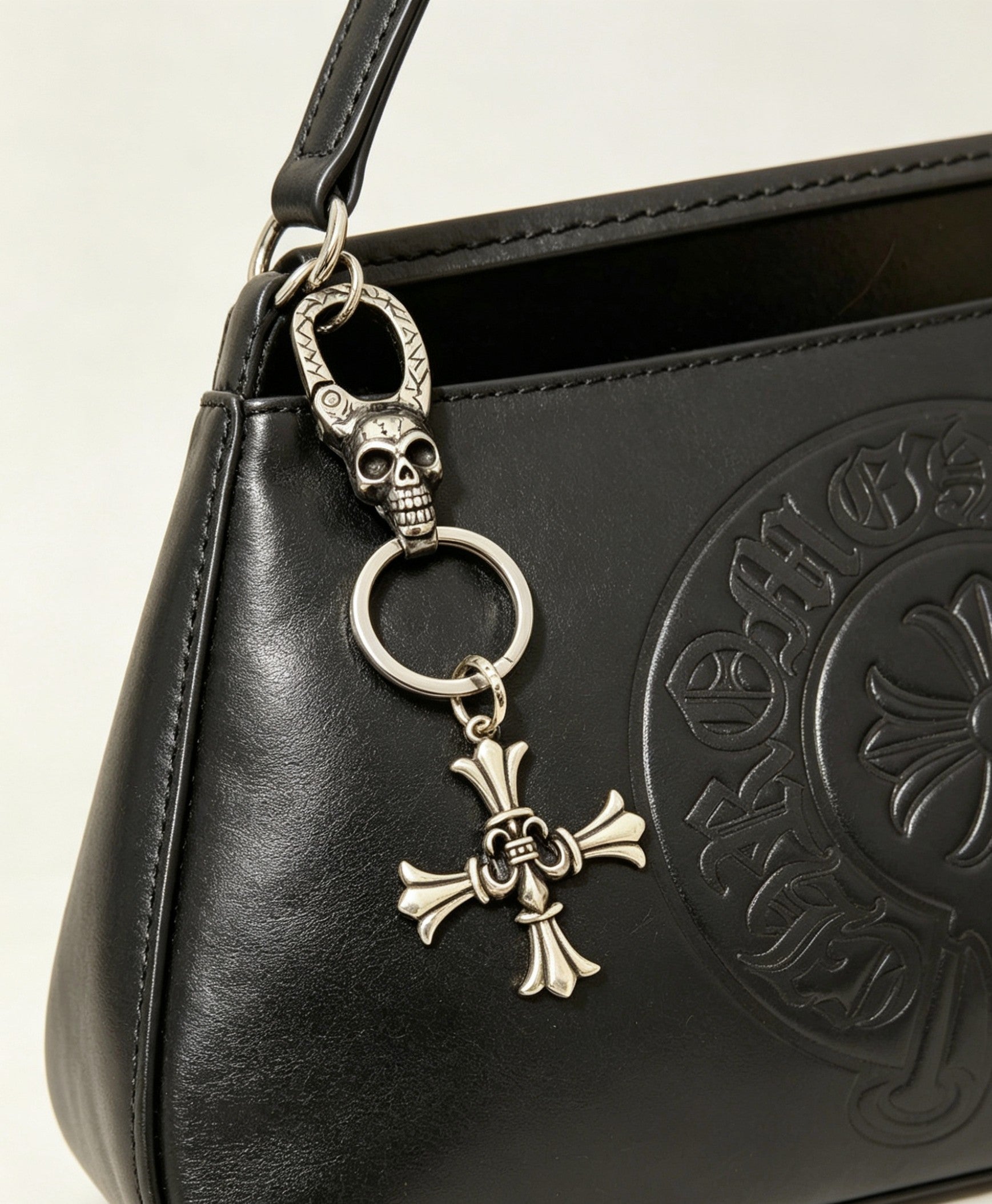 Cross Keychain in Antique Silver-Tone – Design 03 main product view