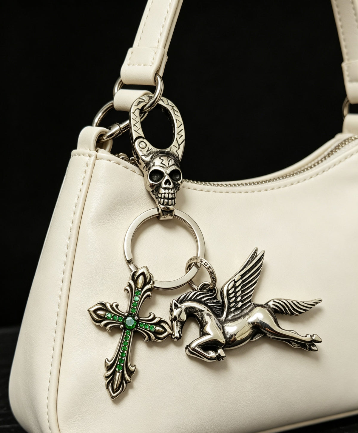 Cross Keychain in Antique Silver-Tone – Design 01 detail view