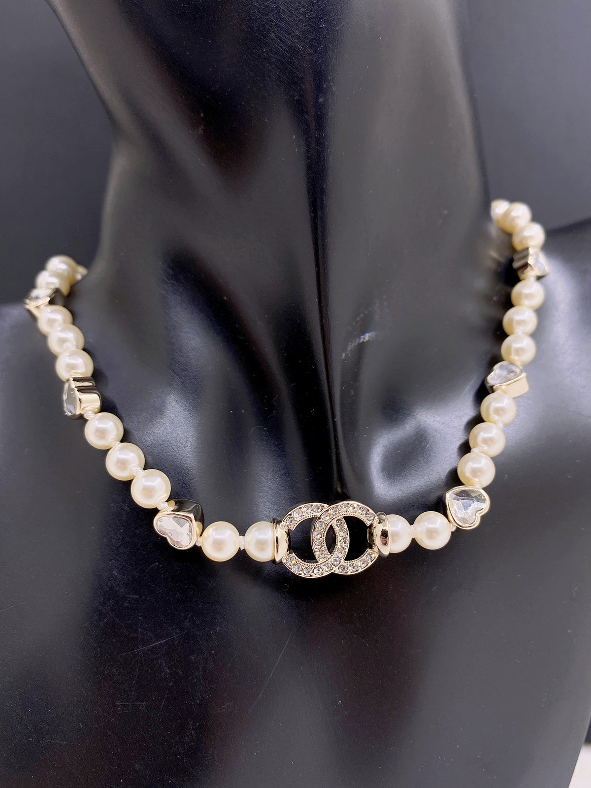 Heart Pearl-Detail Pendant Necklace – Pearl Detail – Design 006 front product view