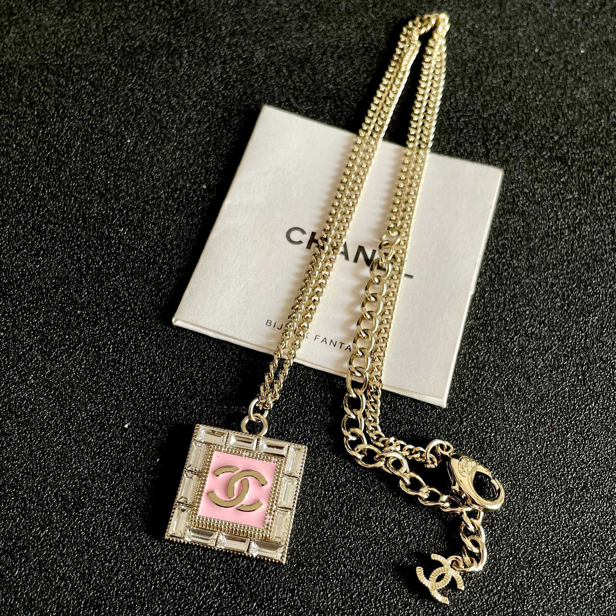 Double-C Emblem Pendant Necklace in Polished Metal-Tone – Design 008 detail view