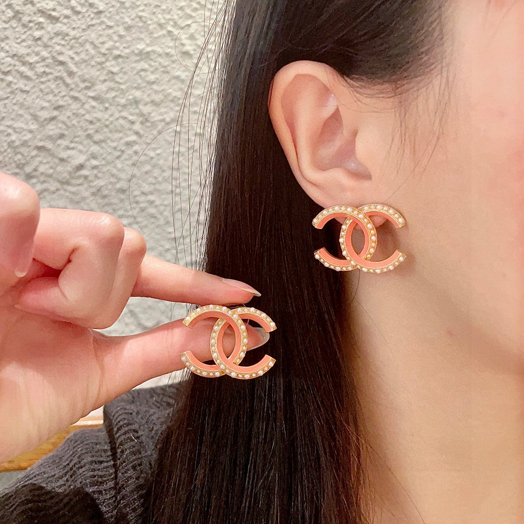 Double-C Emblem Pearl-Detail Stud Earrings – Pearl Detail – Design 002 main product view