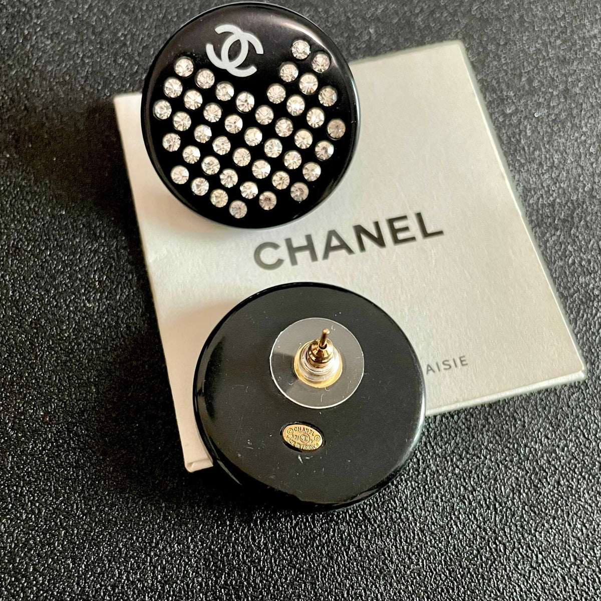 Double-C Emblem Crystal-Accent Stud Earrings – Design 009 main product view