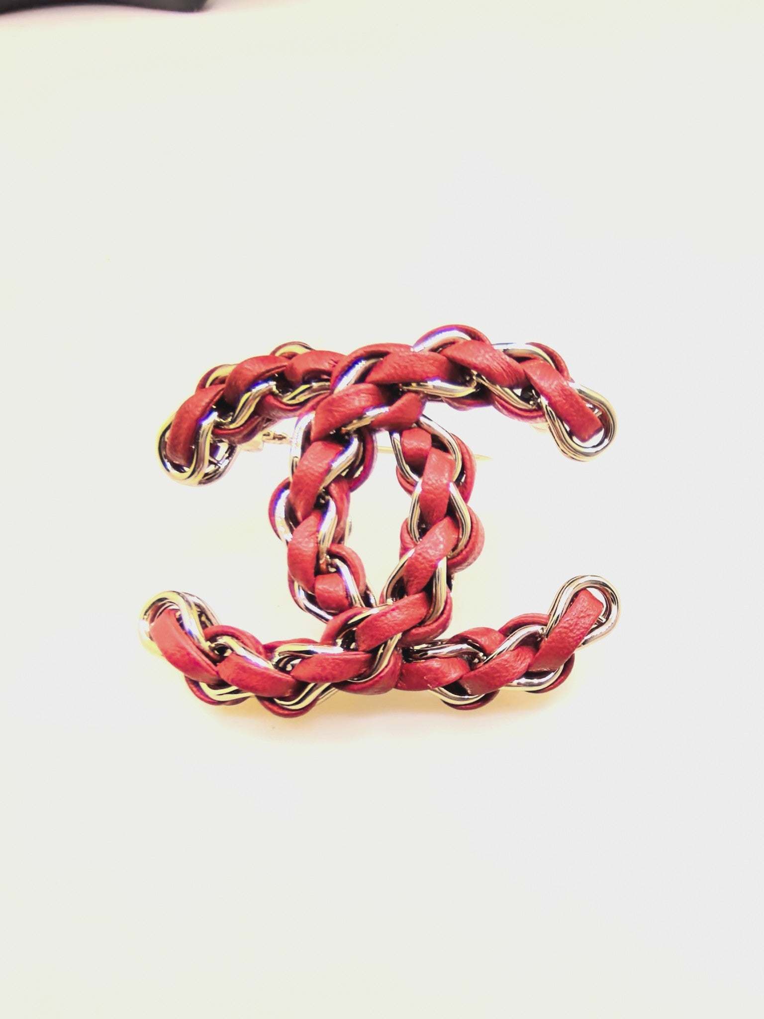 Signature Emblem Brooch in Gold-Tone – Red Detail – Design 002 detail view